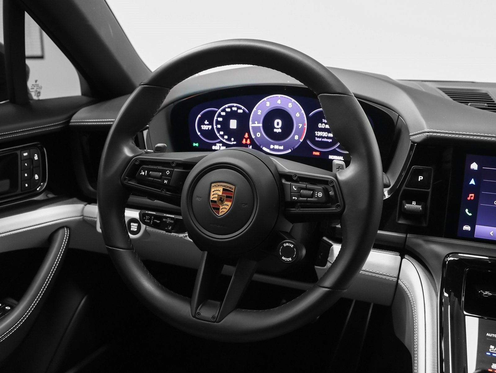 2025 Porsche Panamera Panamera 4