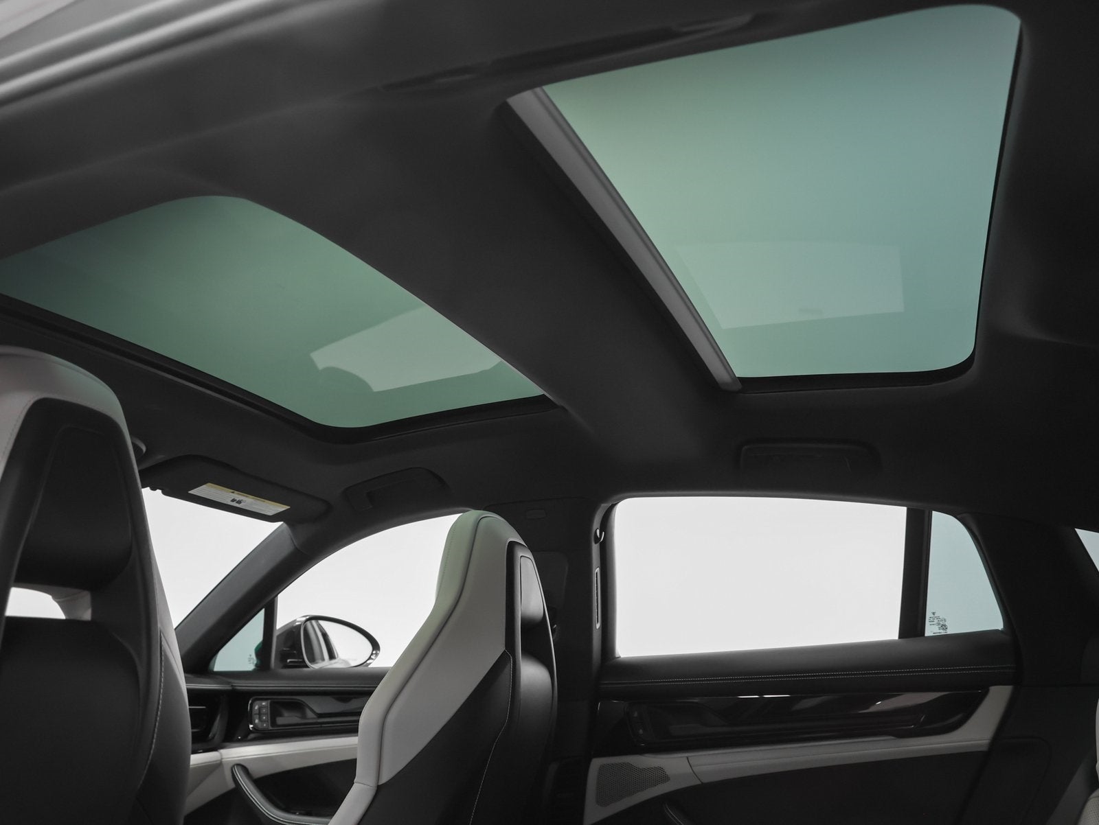 2025 Porsche Panamera Panamera 4