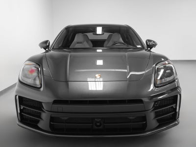 2025 Porsche Panamera Panamera 4