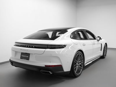 2026 Porsche Panamera Panamera 4