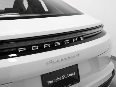 2026 Porsche Panamera Panamera 4