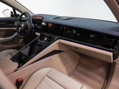 2026 Porsche Panamera Panamera 4