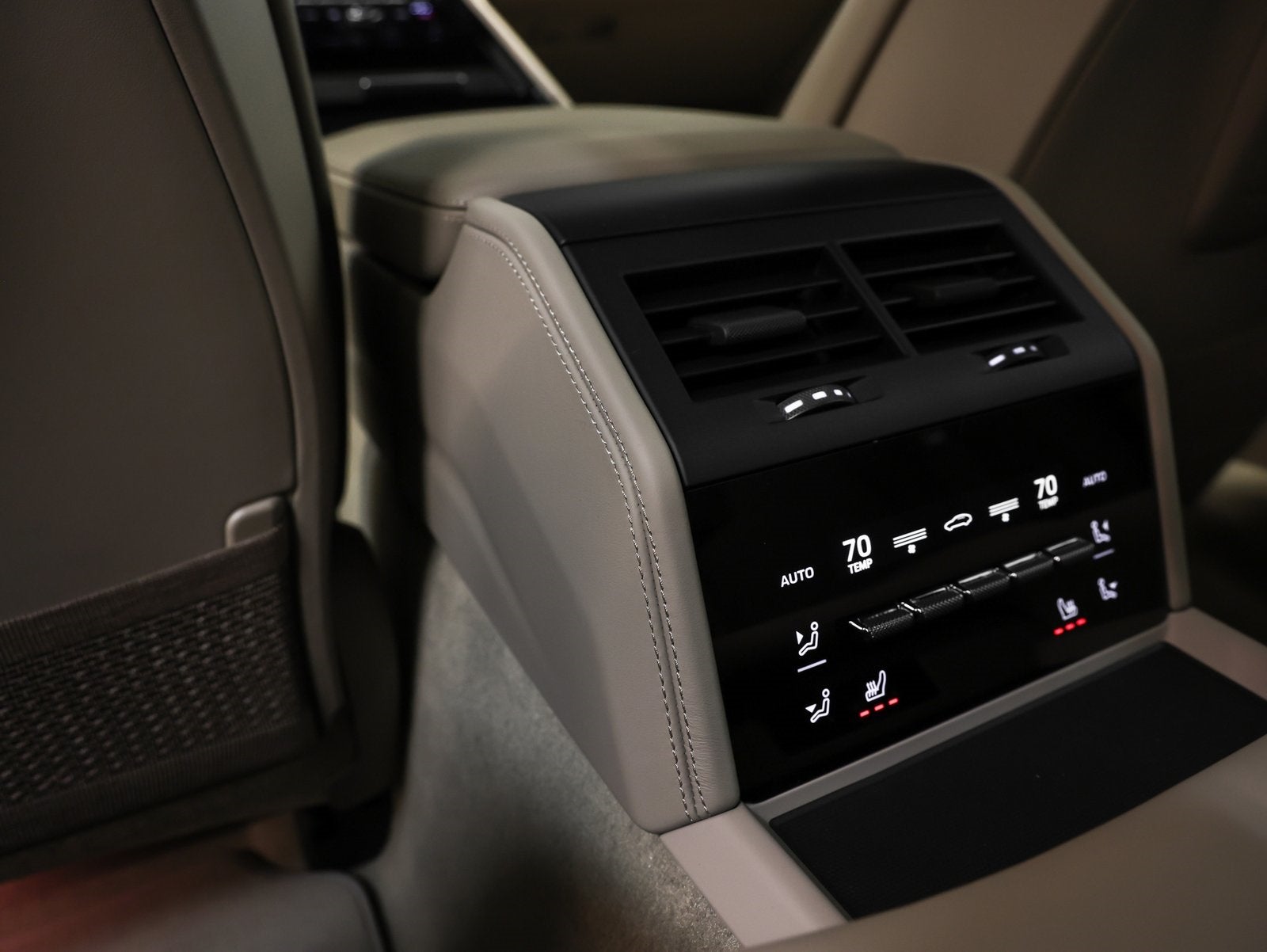 2026 Porsche Panamera Panamera 4