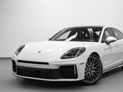 2026 Porsche Panamera Panamera 4