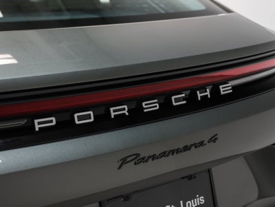 2026 Porsche Panamera Panamera 4