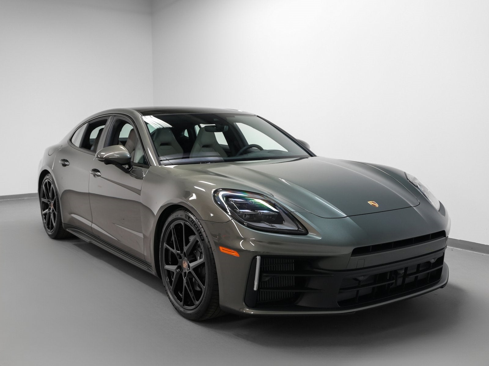 2026 Porsche Panamera Panamera 4