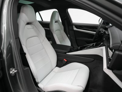 2026 Porsche Panamera Panamera 4