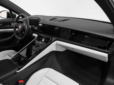 2026 Porsche Panamera Panamera 4