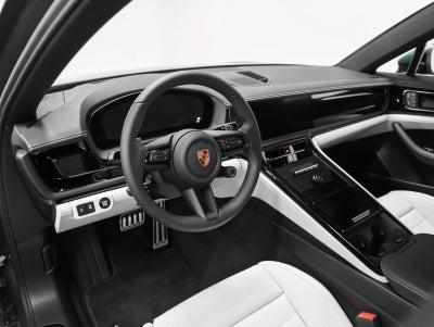 2026 Porsche Panamera Panamera 4