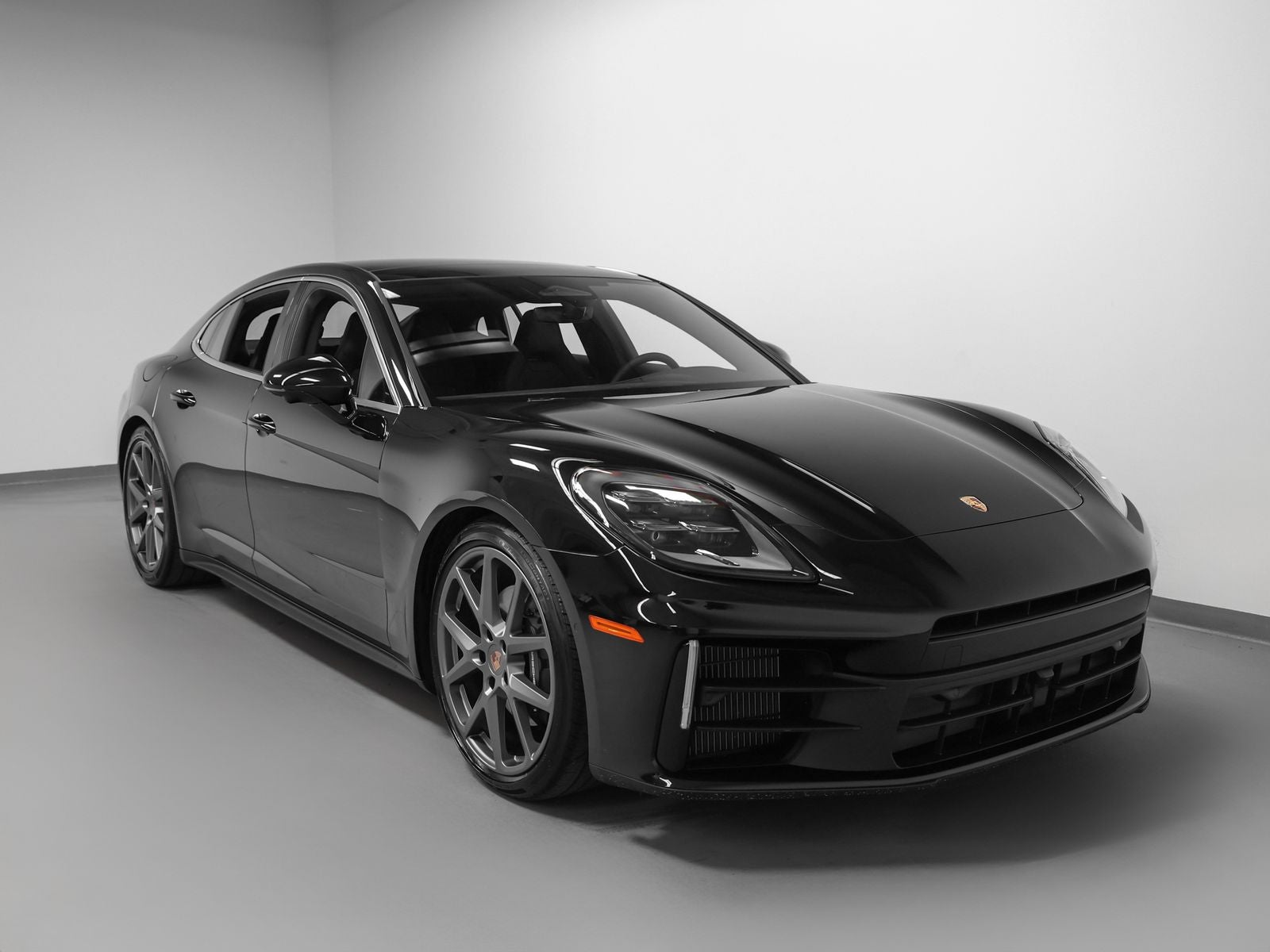 2026 Porsche Panamera 4