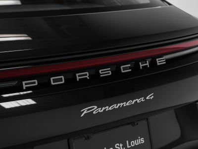 2026 Porsche Panamera 4