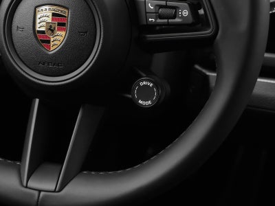 2026 Porsche Panamera 4