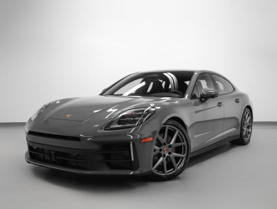 2026 Porsche Panamera Panamera 4