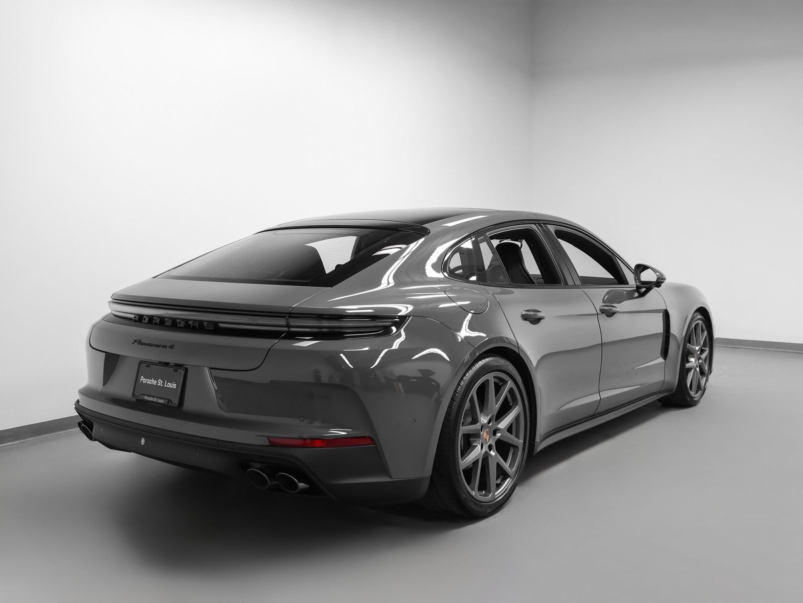 2026 Porsche Panamera Panamera 4