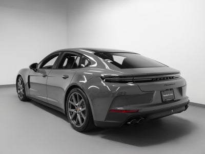 2026 Porsche Panamera Panamera 4