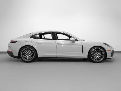 2025 Porsche Panamera Panamera 4
