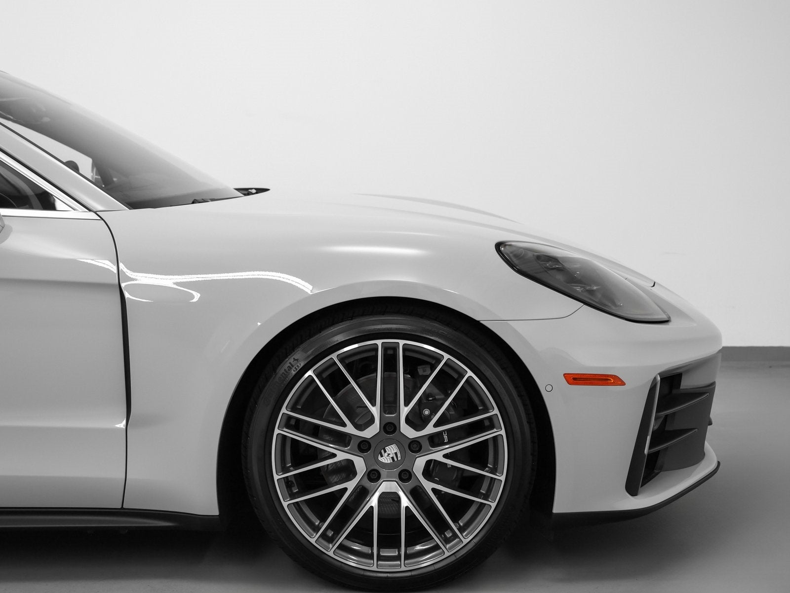 2025 Porsche Panamera Panamera 4