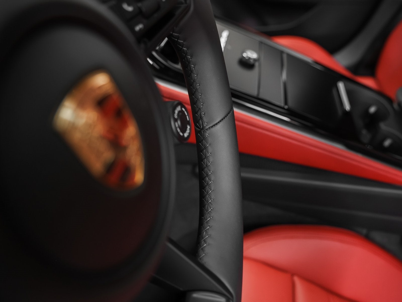 2025 Porsche Panamera Panamera 4