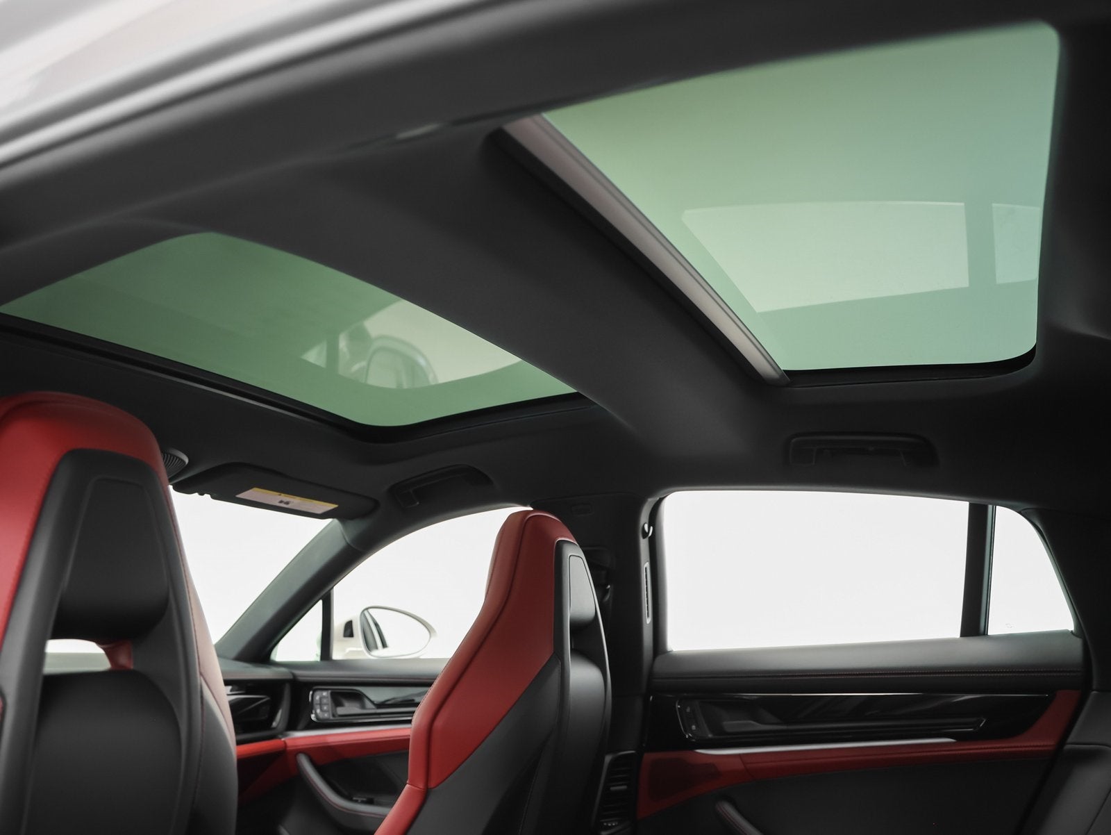 2025 Porsche Panamera Panamera 4