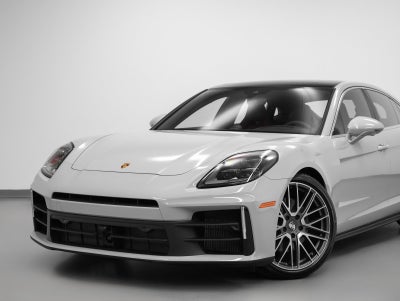 2025 Porsche Panamera Panamera 4