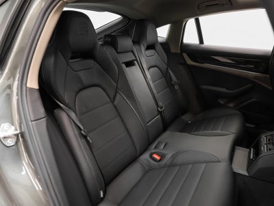 2026 Porsche Panamera Panamera 4
