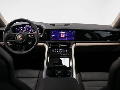 2026 Porsche Panamera Panamera 4