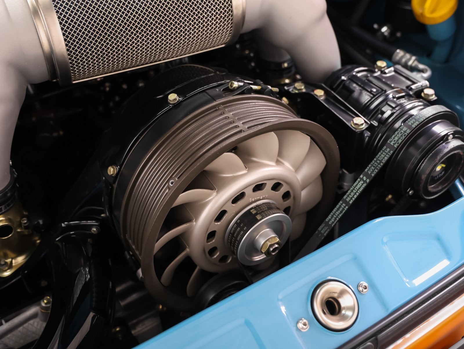 1989 Porsche 911 911 Carrera 4 Coupe