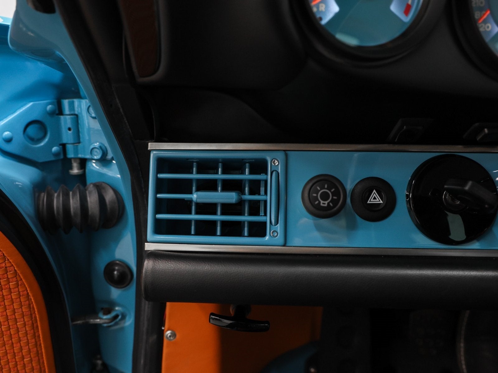 1989 Porsche 911 911 Carrera 4 Coupe