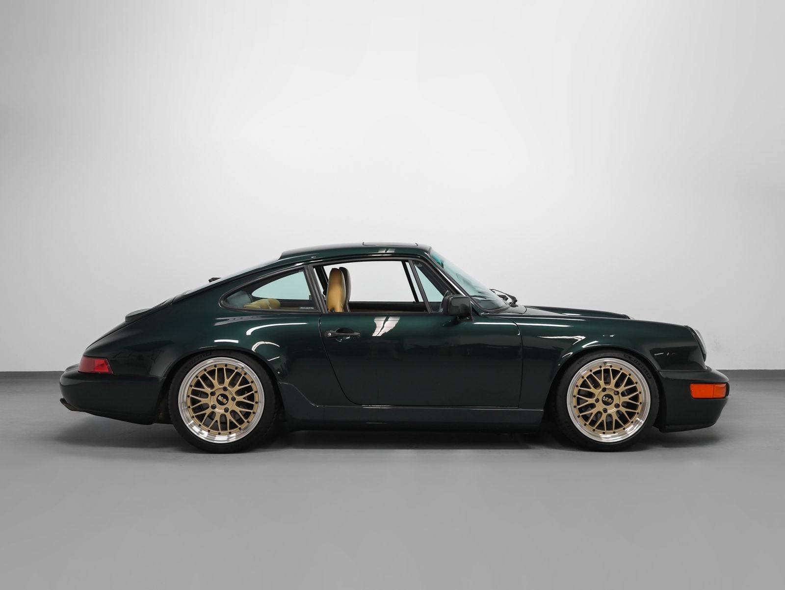 1990 Porsche 911 911 Carrera 2 Coupe