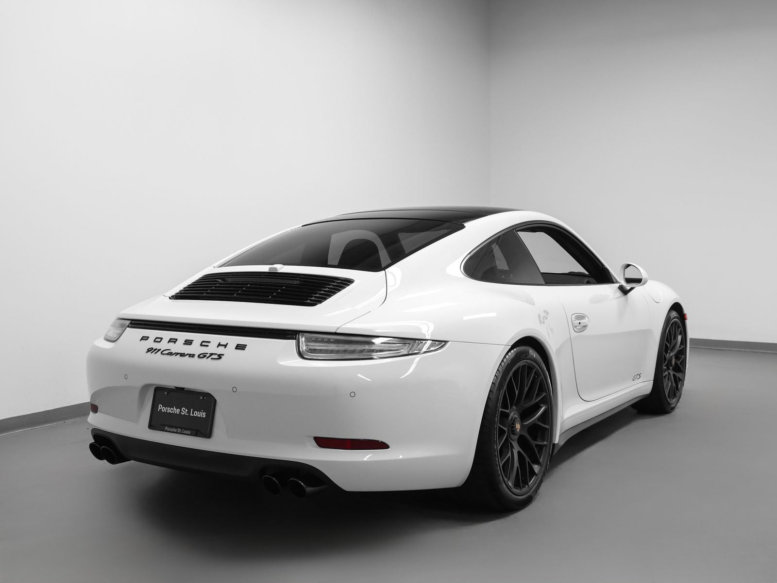 2016 Porsche 911 911 Carrera GTS