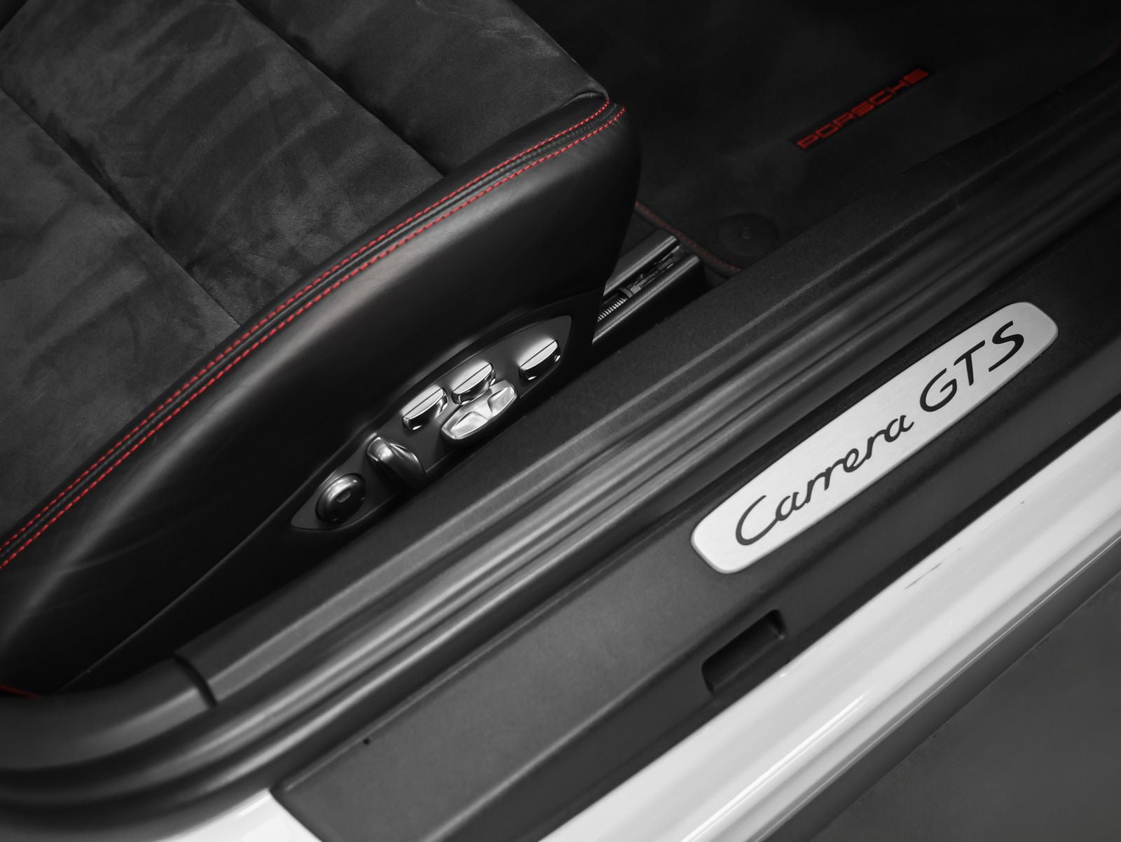 2016 Porsche 911 911 Carrera GTS