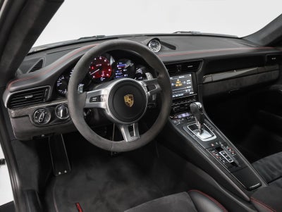 2016 Porsche 911 911 Carrera GTS