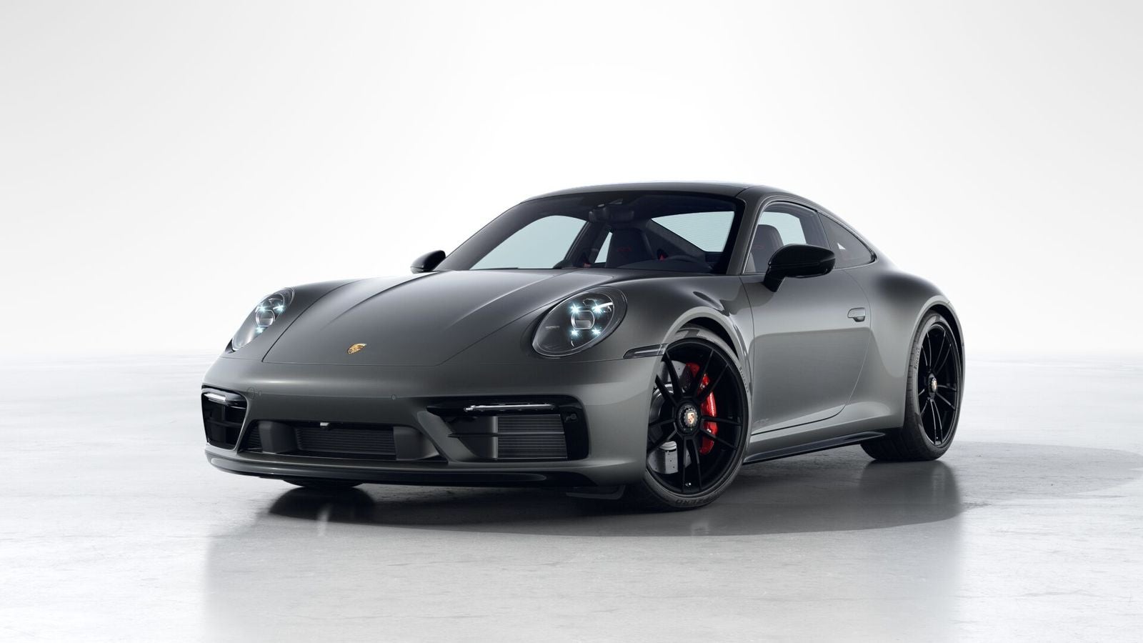 2022 Porsche 911 Carrera 4 GTS