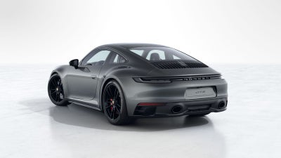 2022 Porsche 911 Carrera 4 GTS