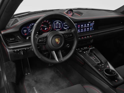 2022 Porsche 911 Carrera 4 GTS