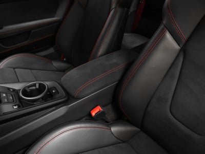 2022 Porsche 911 Carrera 4 GTS