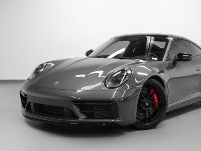 2022 Porsche 911 Carrera 4 GTS