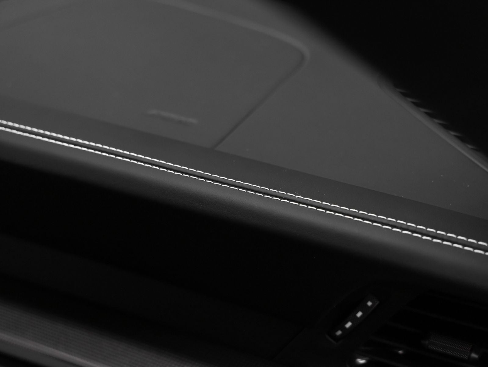 2025 Porsche 911 911 Carrera GTS