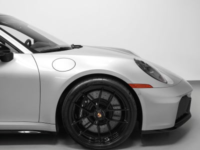 2025 Porsche 911 Carrera GTS