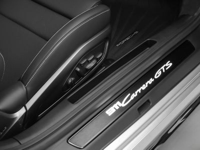 2025 Porsche 911 Carrera GTS