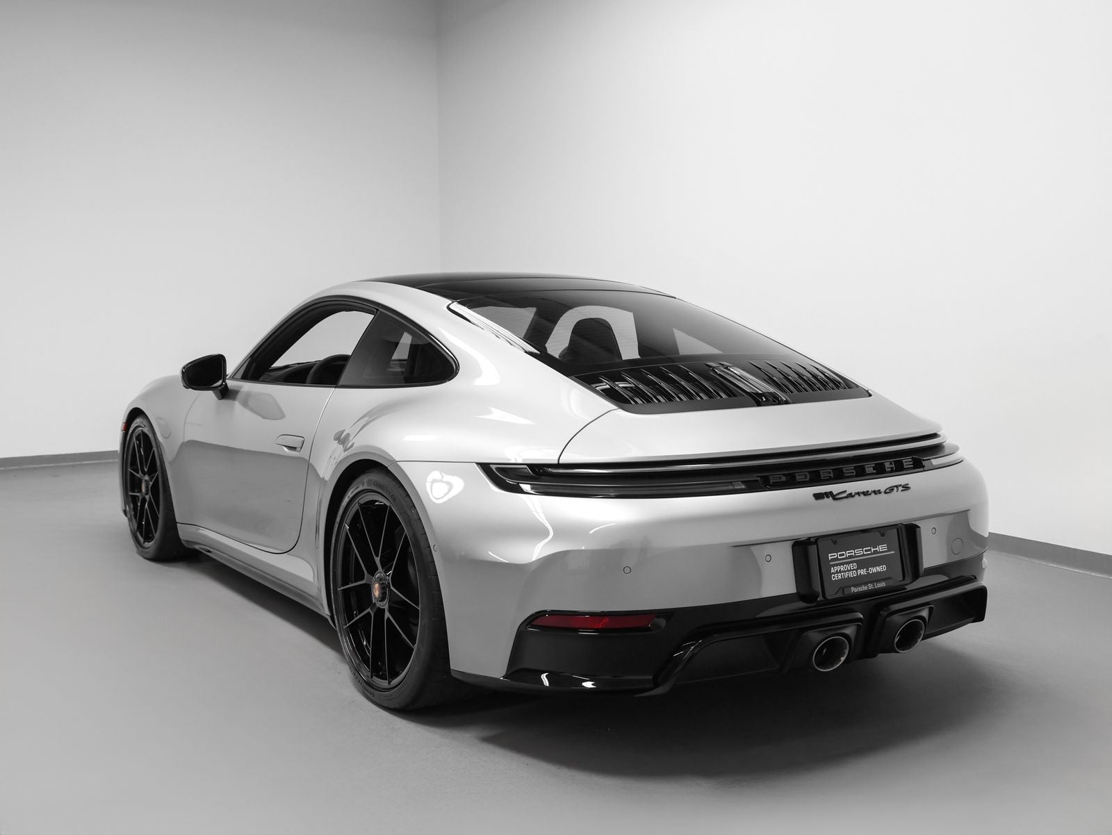 2025 Porsche 911 Carrera GTS