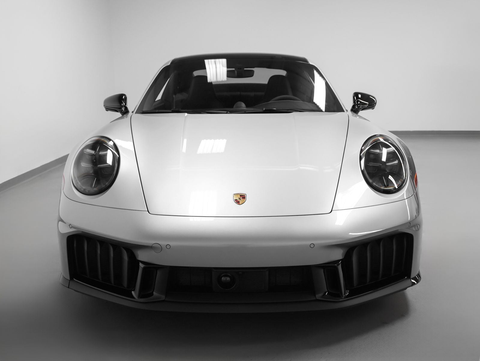 2025 Porsche 911 Carrera GTS