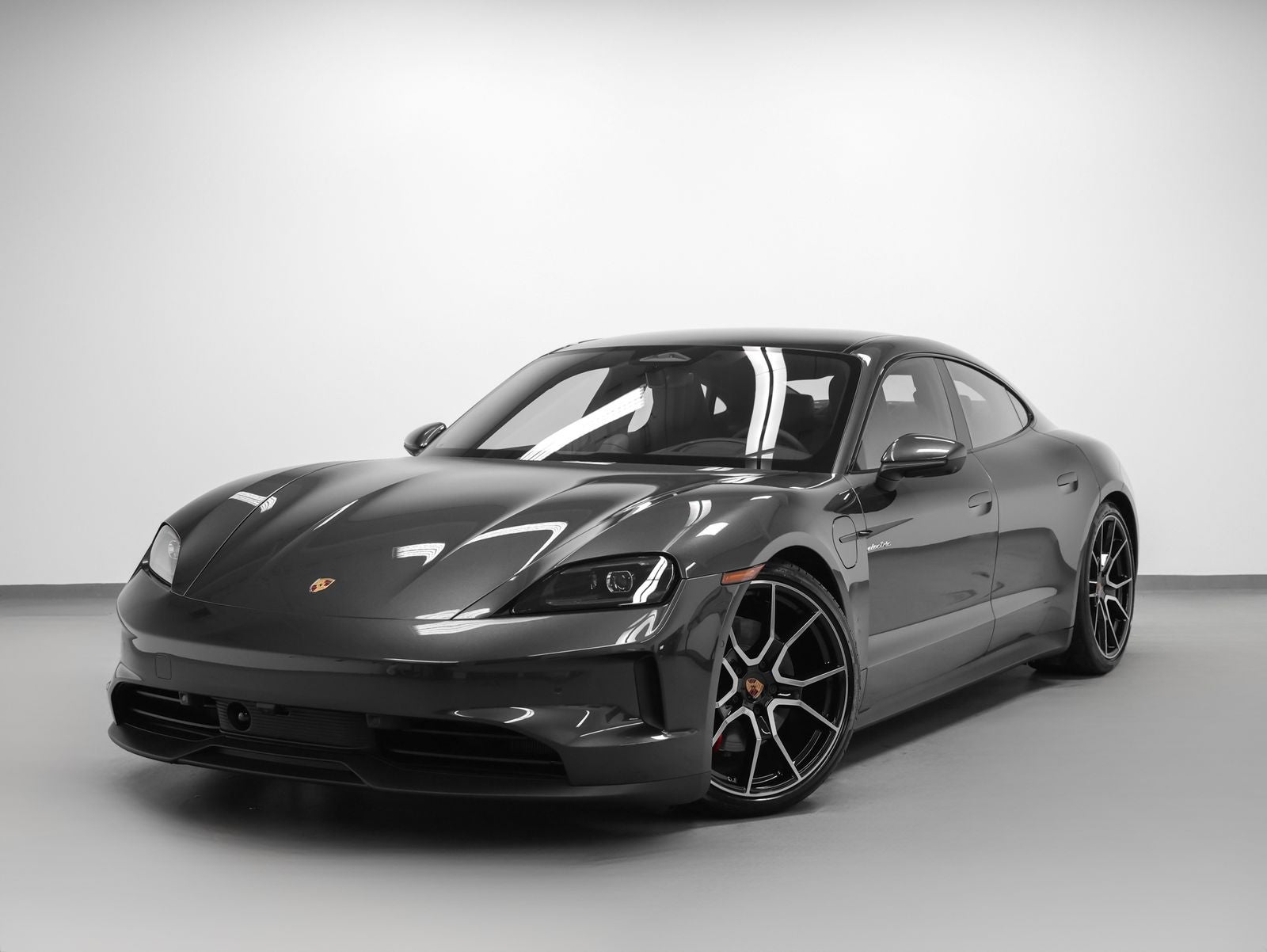 2026 Porsche Taycan 4S
