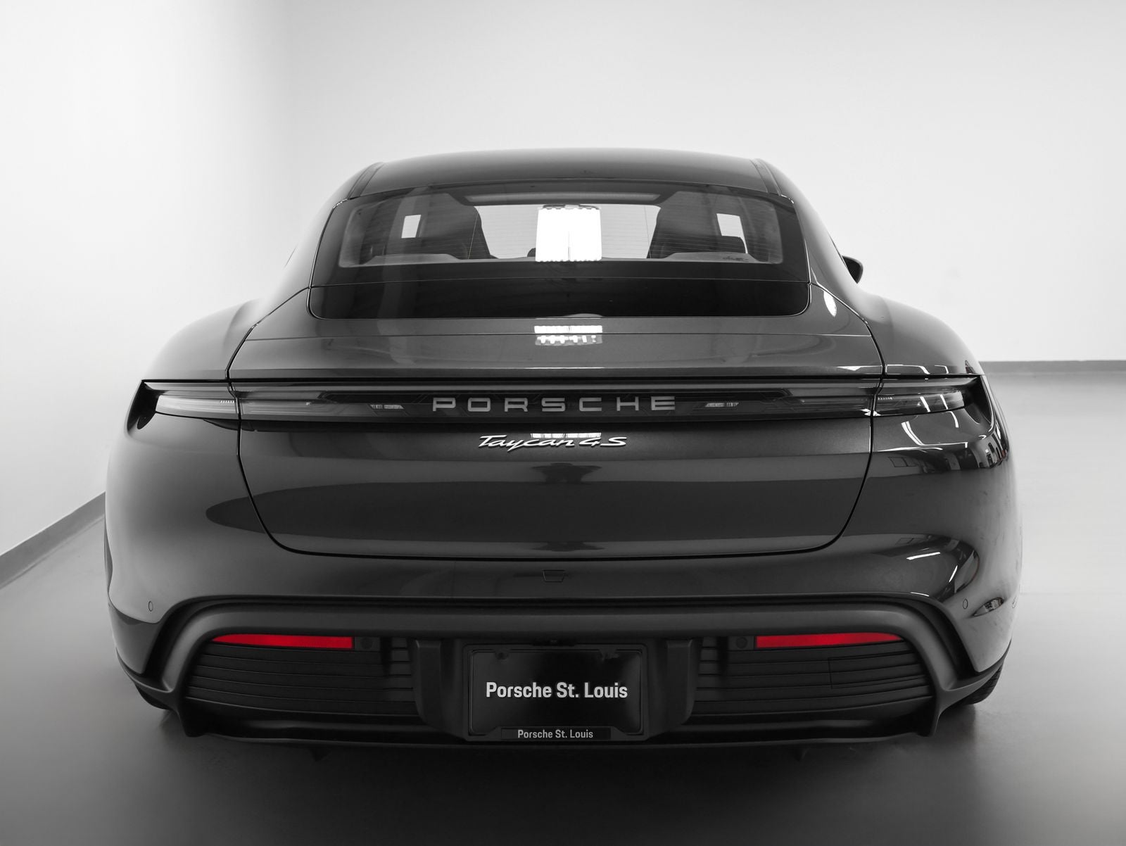 2026 Porsche Taycan 4S