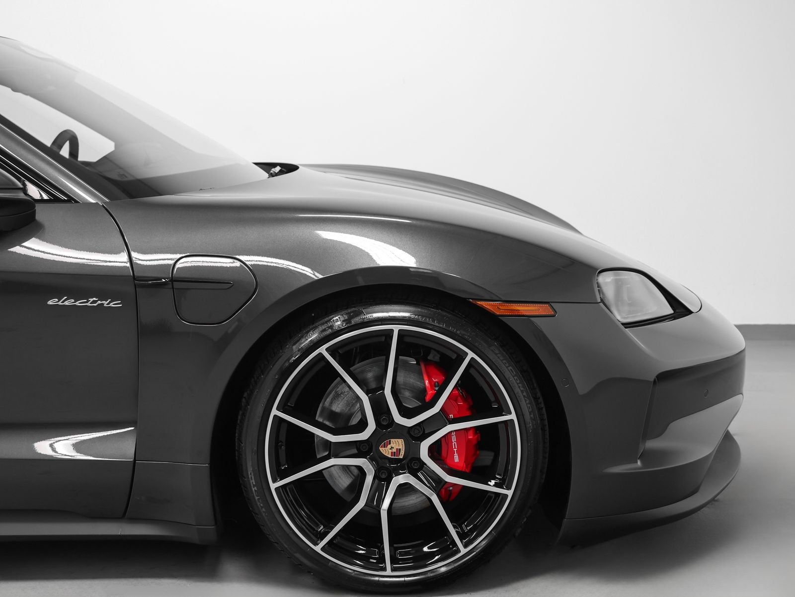 2026 Porsche Taycan 4S