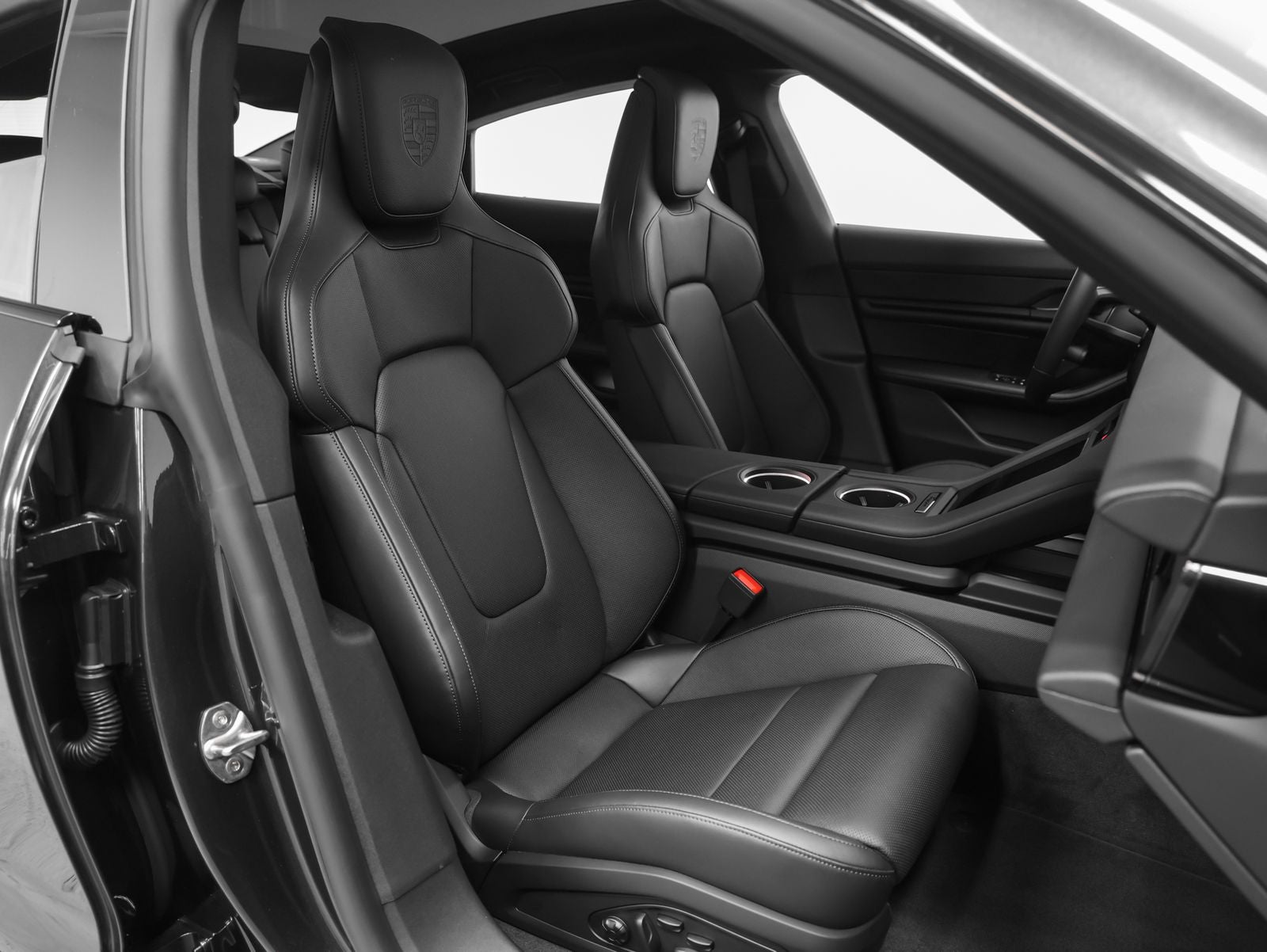 2026 Porsche Taycan 4S