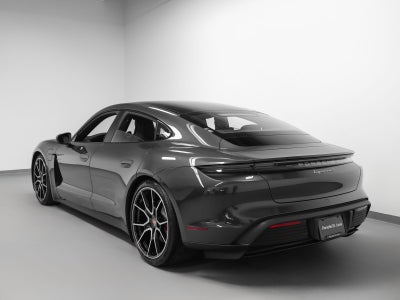 2026 Porsche Taycan 4S