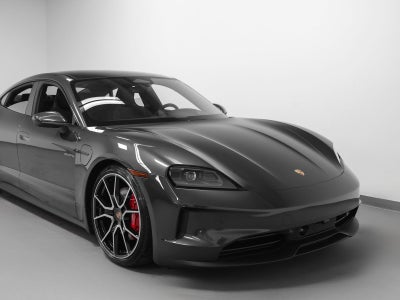 2026 Porsche Taycan 4S