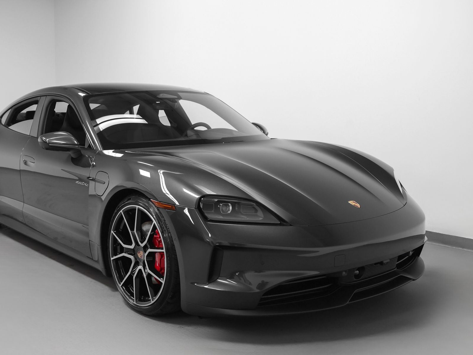 2026 Porsche Taycan 4S