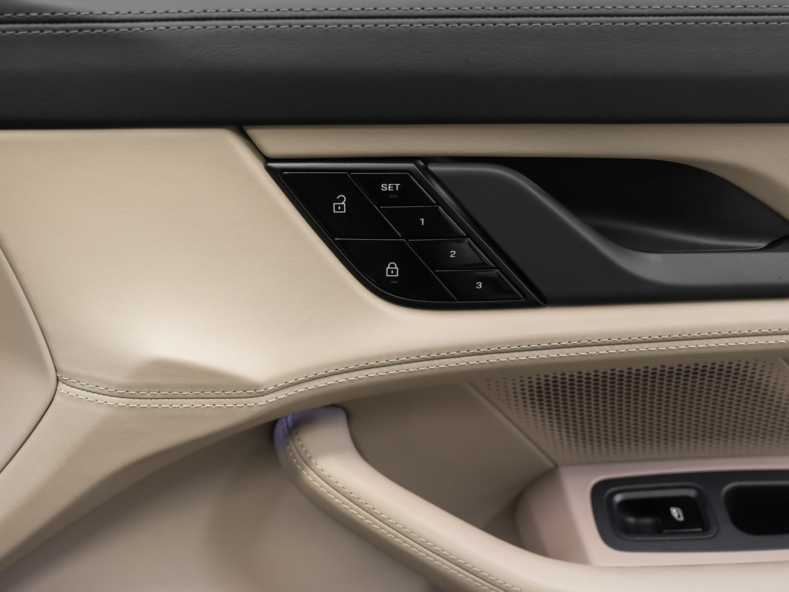 2021 Porsche Taycan Taycan 4S